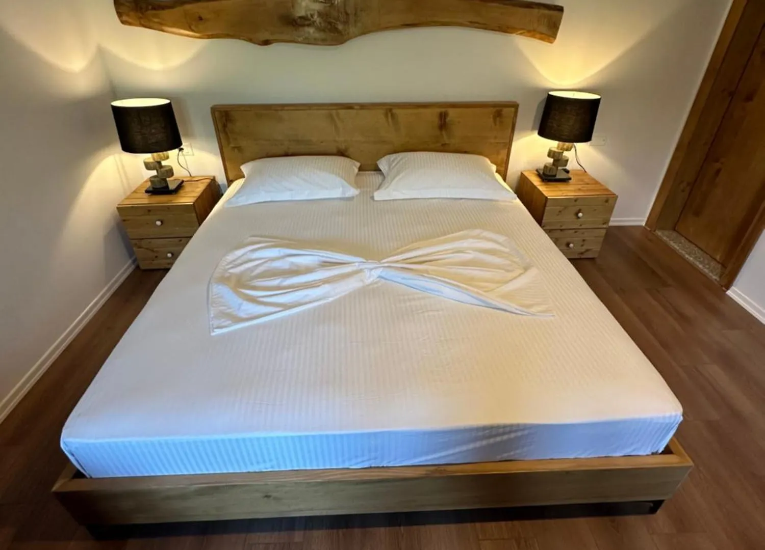 Kantina & Ferma Dukat Orikum Hotel